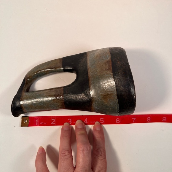 Vintage studio pottery 1963 pitcher - Picture 3 of 6